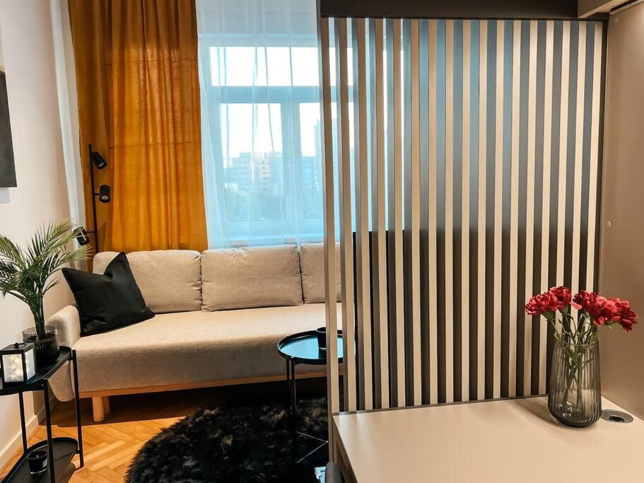 Central Getaway Studio Bratislava Exterior foto